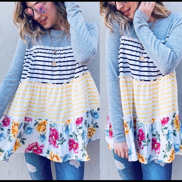 1 left ♥️ Floral print top - Picture 2 of 6